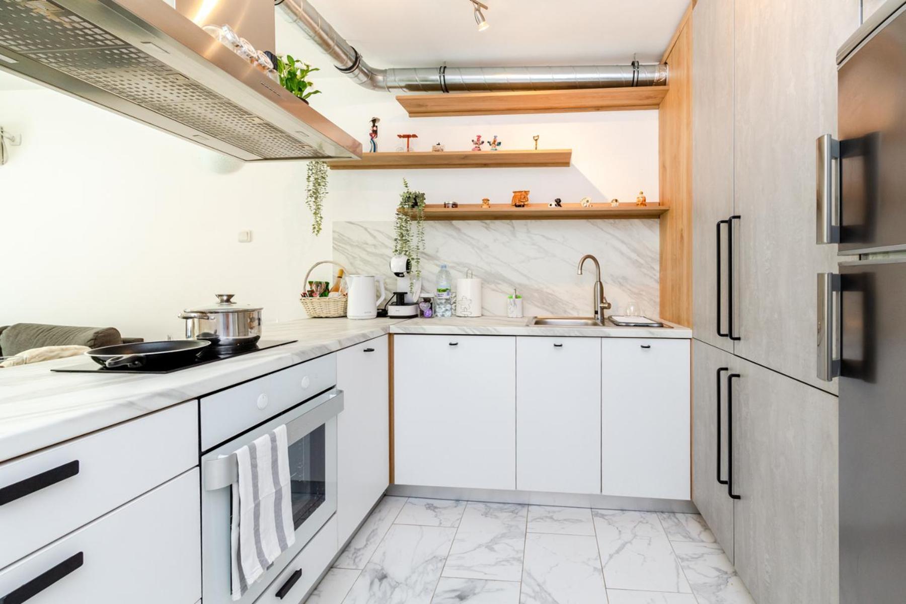 The White Apartment - Free Parking Sofia Esterno foto