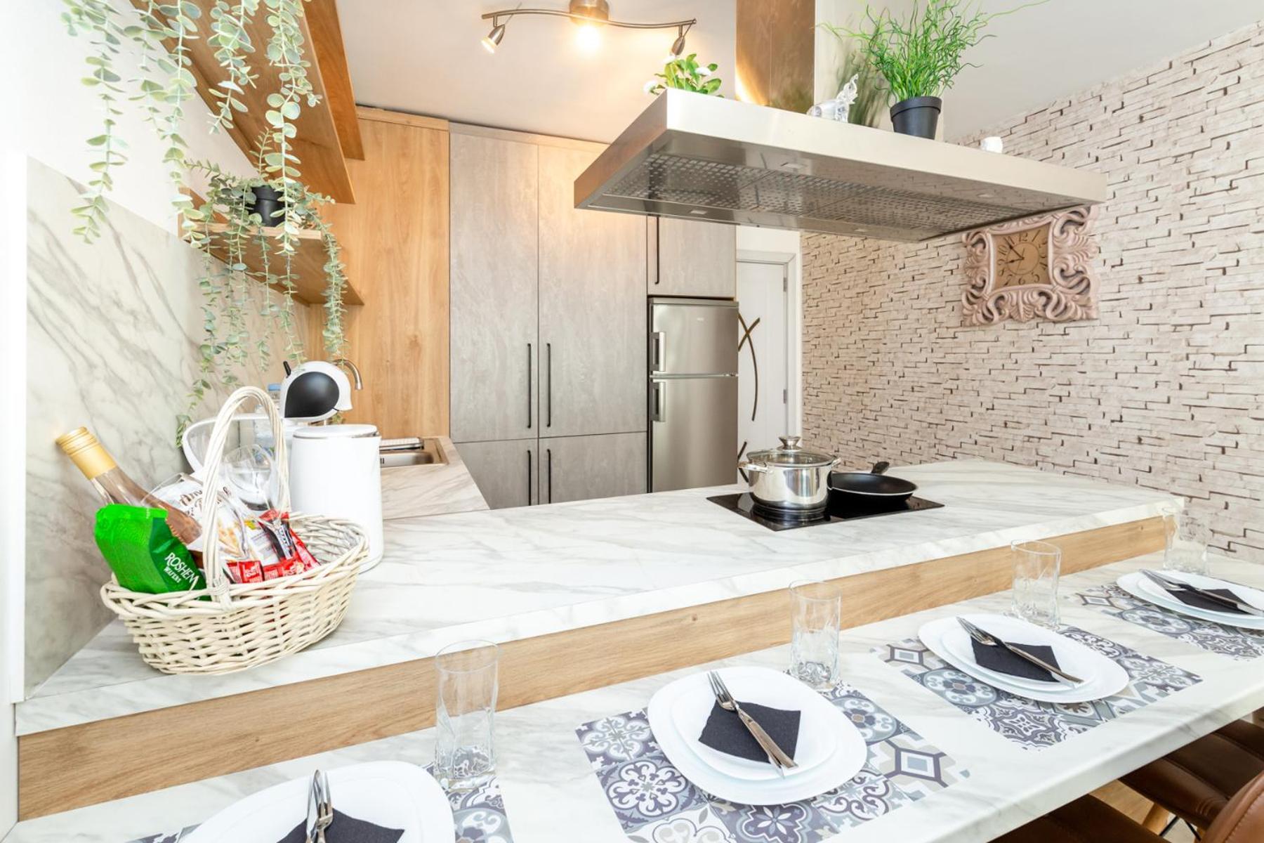 The White Apartment - Free Parking Sofia Esterno foto